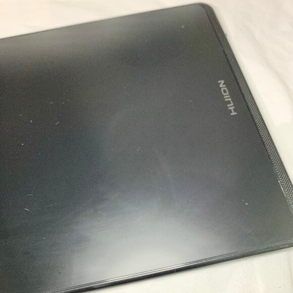 Huion Inspiroy H950P Battery-Free Pen Graphics Drawing Tablet with Stylus - Picture 3 of 9